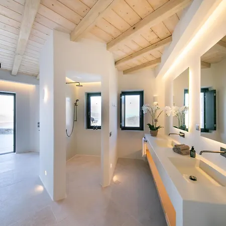 Joy Mykonos Boutique *