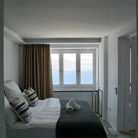 Joy Mykonos Boutique Ano Mera