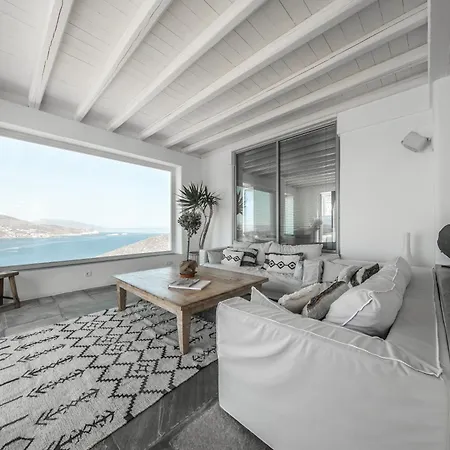 Joy Mykonos Boutique * Ано Мера